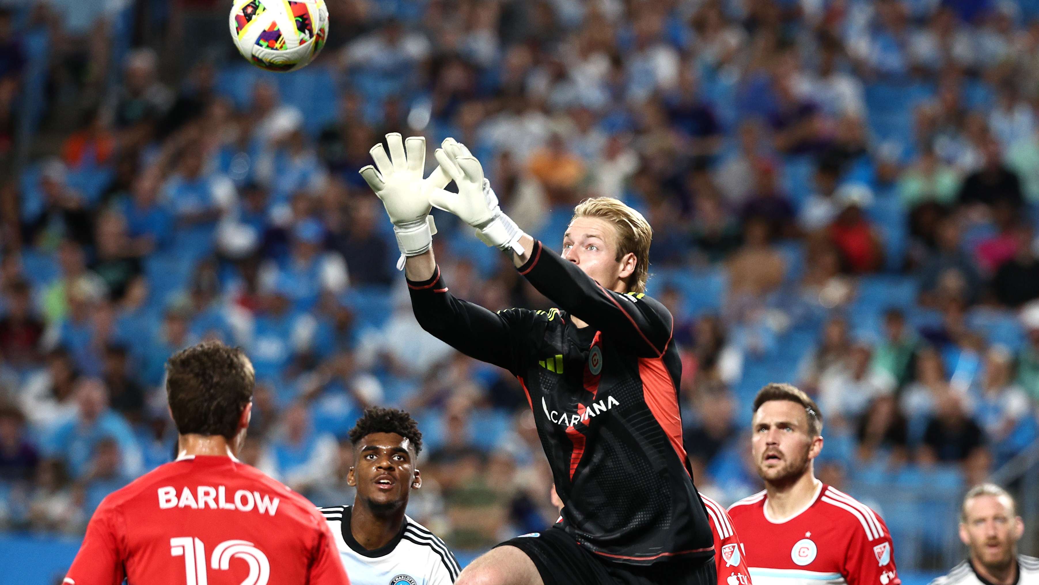 在签约C罗 在签约C罗